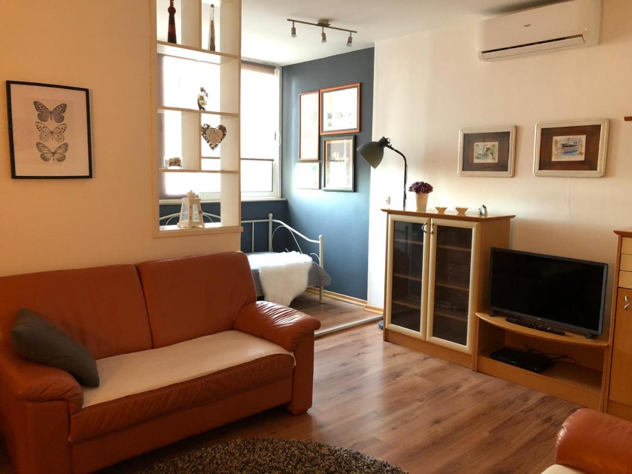 Appartement Apartman Mera à Zadar Extérieur photo